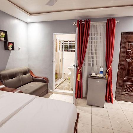 Bella Ella Hotel & Event Center Kasoa 外观 照片
