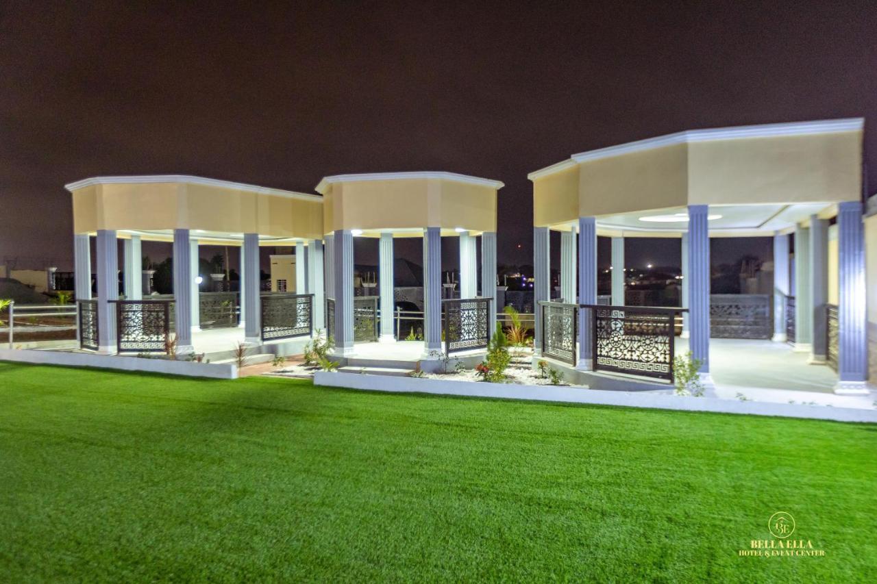 Bella Ella Hotel & Event Center Kasoa 外观 照片