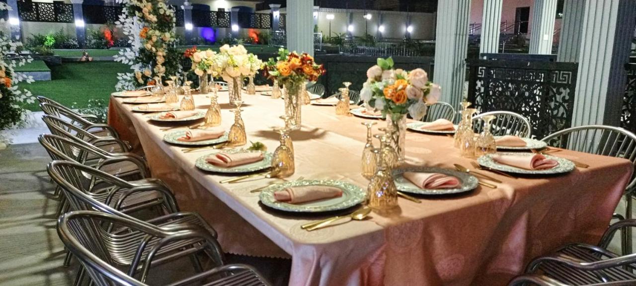 Bella Ella Hotel & Event Center Kasoa 外观 照片